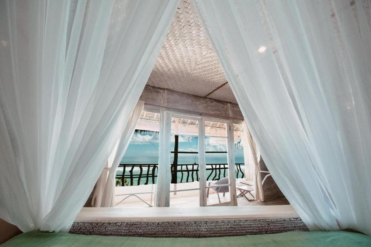 Rock'N Reef Hotel Pecatu  ภายนอก รูปภาพ