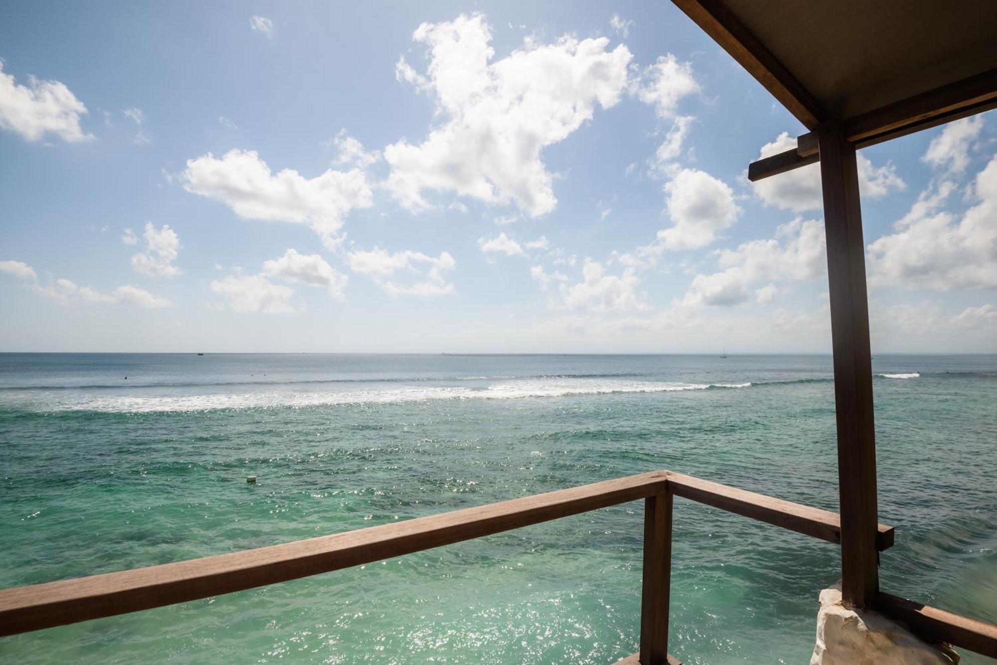 Rock'N Reef Hotel Pecatu  ภายนอก รูปภาพ