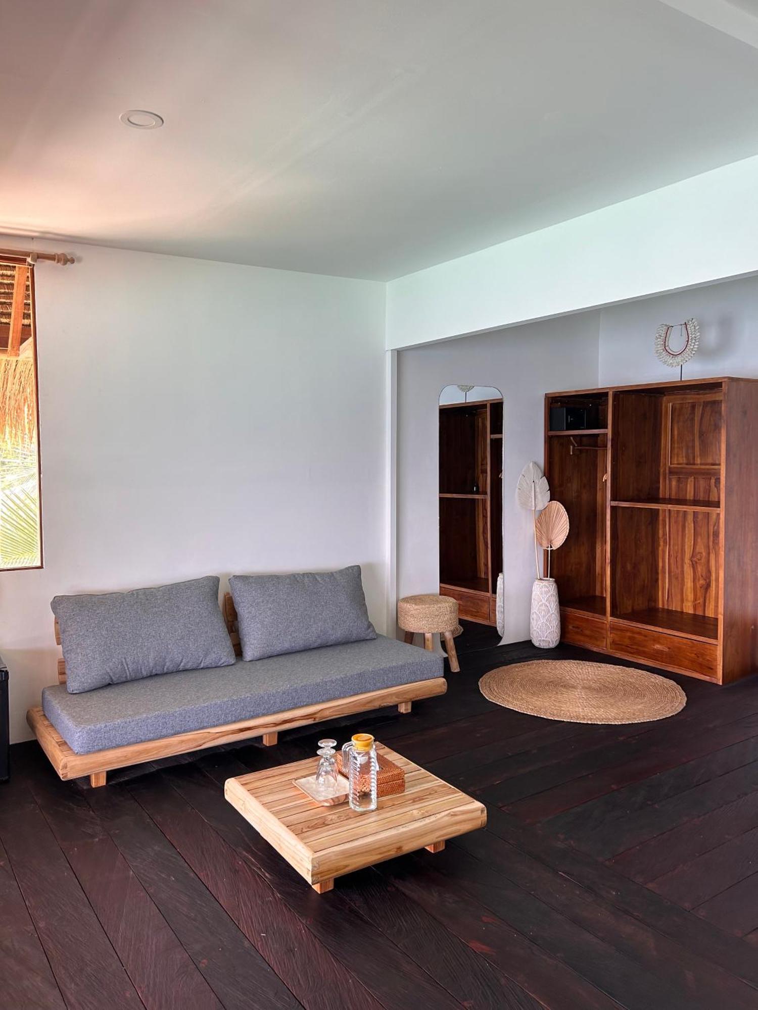 Rock'N Reef Hotel Pecatu  ภายนอก รูปภาพ