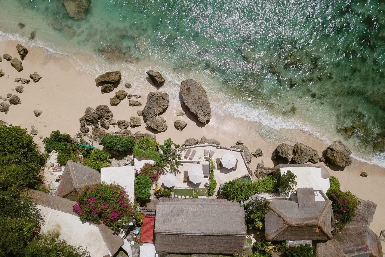 Rock'N Reef Hotel Pecatu  ภายนอก รูปภาพ